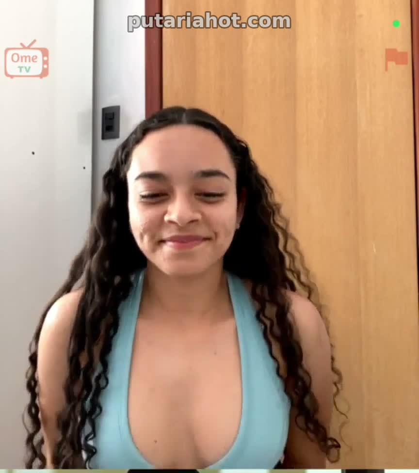 Novinha rabuda linda vazada
